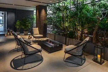 The Lively Osaka Honmachi Hotel