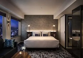 The Lively Osaka Honmachi Hotel