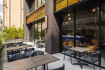 The Lively Osaka Honmachi Hotel