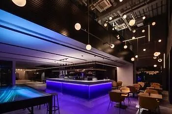 The Lively Osaka Honmachi Hotel