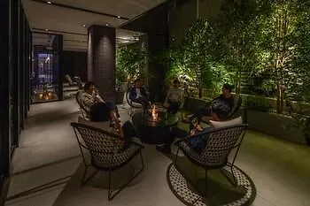 The Lively Osaka Honmachi Hotel